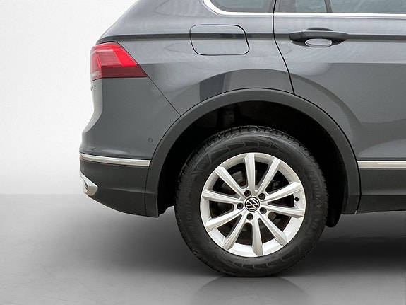 Volkswagen Tiguan 28 of 30