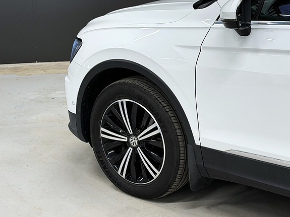 Volkswagen Tiguan 9 of 19