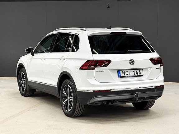 Volkswagen Tiguan 4 of 19