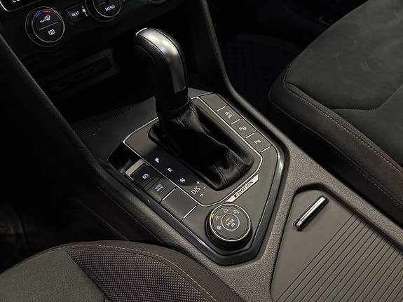 Volkswagen Tiguan 18 of 19