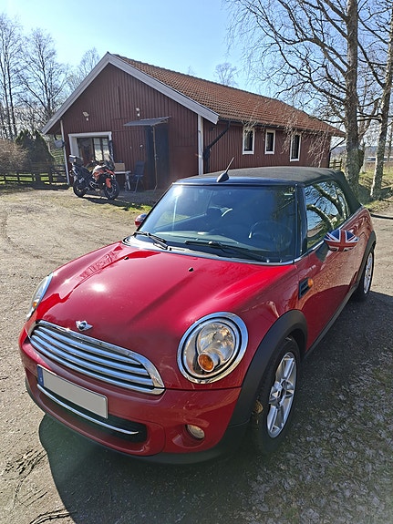 MINI Cooper 14 of 14