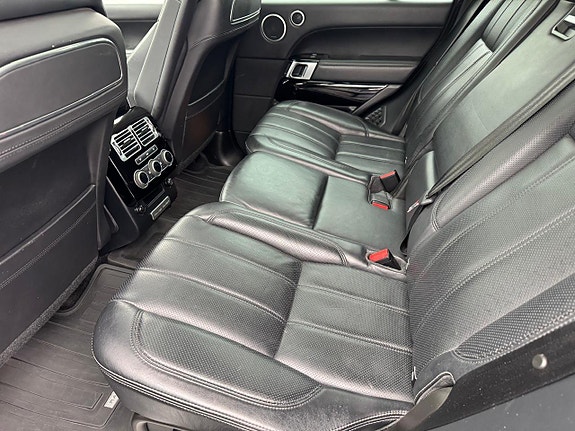 Land Rover Range Rover 11 of 17