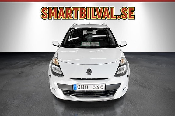 Renault Clio 2 of 5