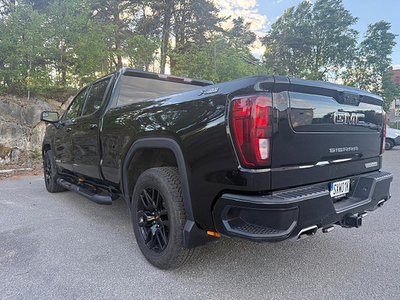 GMC Sierra 5 of 5