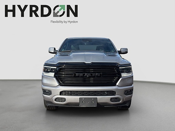 Dodge RAM 1500 2 of 5