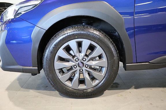 Subaru Outback 7 of 30