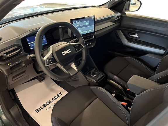 Dacia Duster 6 of 19