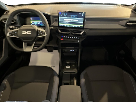 Dacia Duster 8 of 19