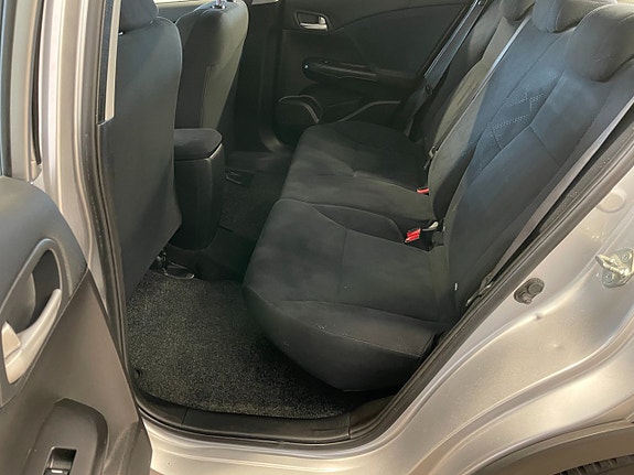Honda Civic 15 of 27