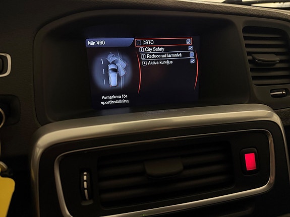 Volvo V60 19 of 23