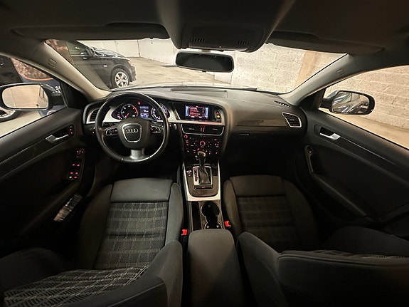 Audi A4 9 of 23