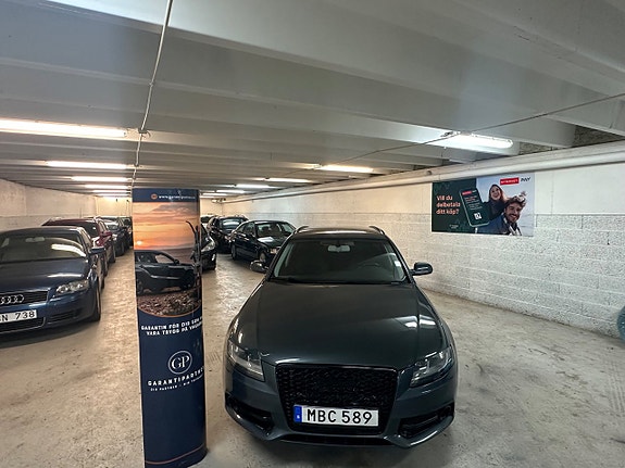 Audi A4 3 of 5