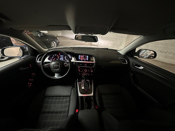 Audi A4 12 of 23