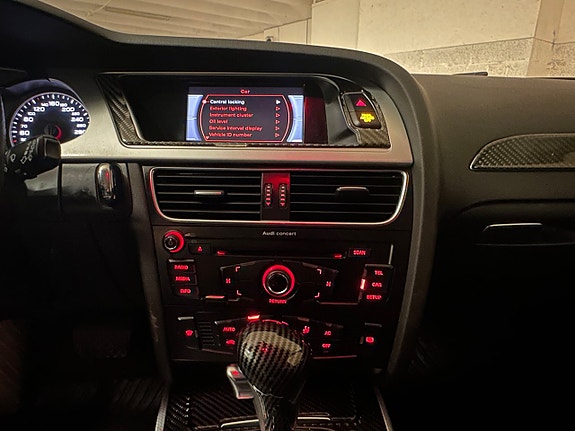 Audi A4 15 of 23