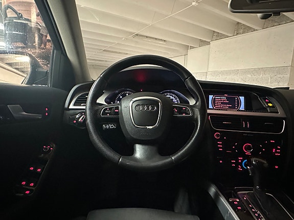 Audi A4 22 of 23