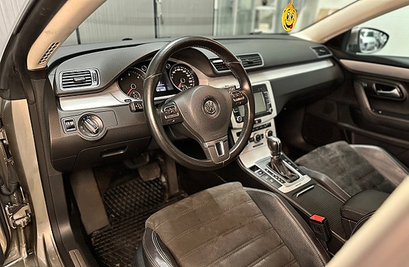 Volkswagen CC 8 of 22