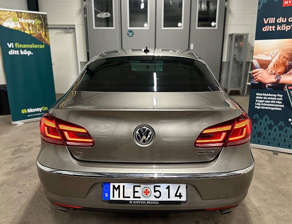 Volkswagen CC 22 of 22