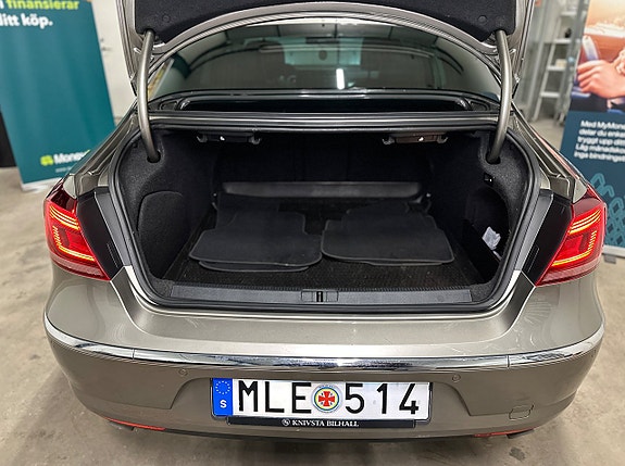 Volkswagen CC 21 of 22