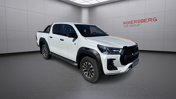 Toyota HiLux 6 of 17