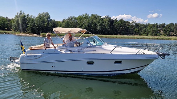 Jeanneau 805 Leader -2005. Volvo Penta D4-260. Bogpropeller!