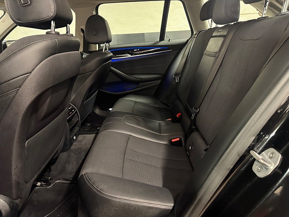 BMW 520d 18 of 19