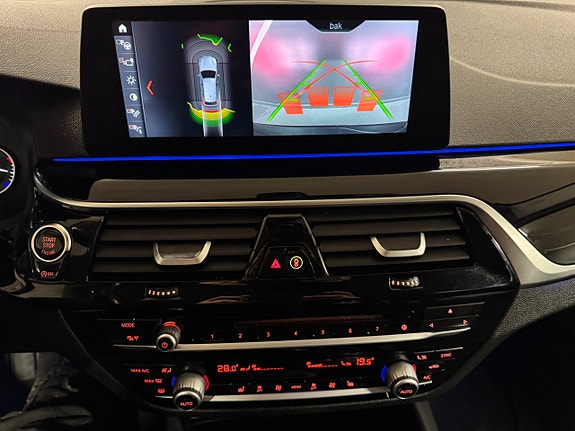 BMW 520d 15 of 19
