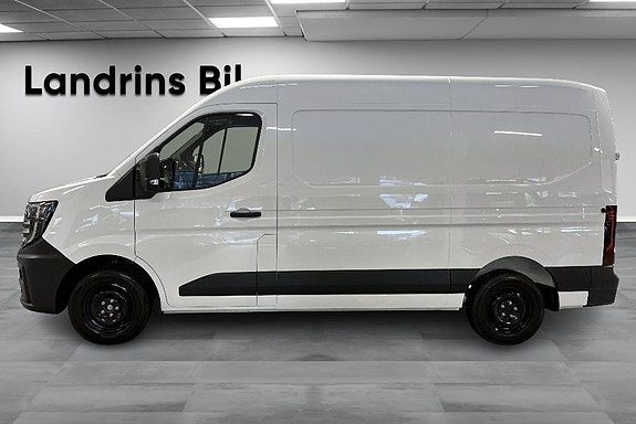 Nissan Interstar 4 of 5