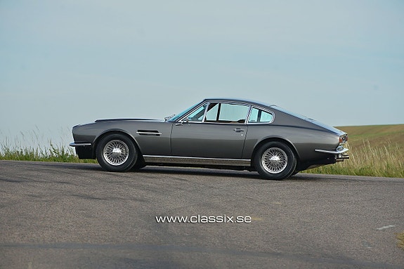 Aston Martin DBS 20 of 22