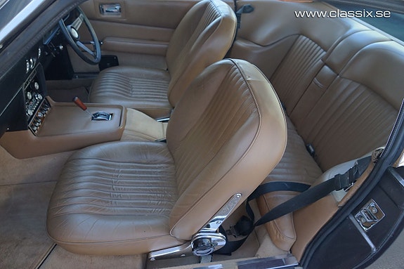Aston Martin DBS 11 of 22