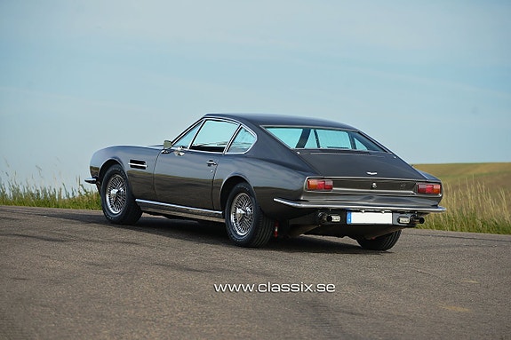 Aston Martin DBS 13 of 22