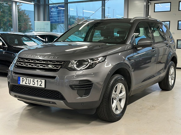 Land Rover Discovery Sport 3 of 5