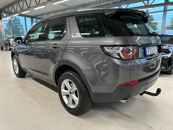 Land Rover Discovery Sport 5 of 5