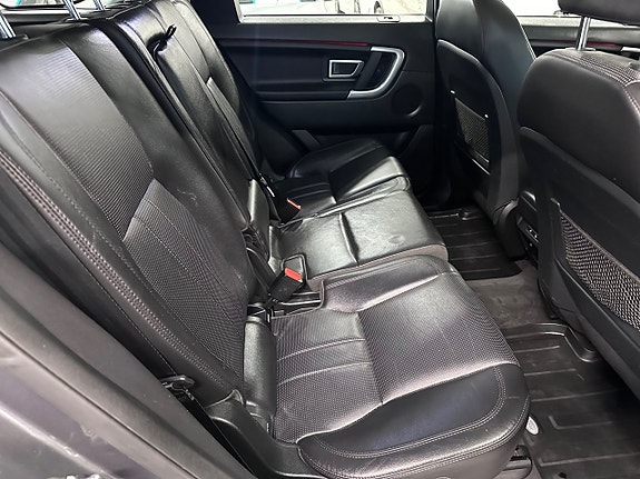 Land Rover Discovery Sport 15 of 30