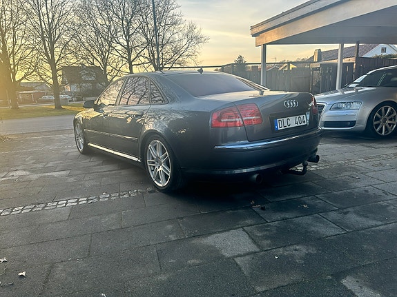 Audi A8 5 of 14
