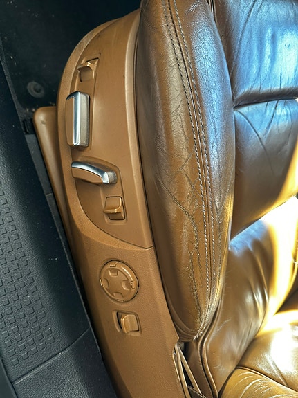 Audi A8 14 of 14