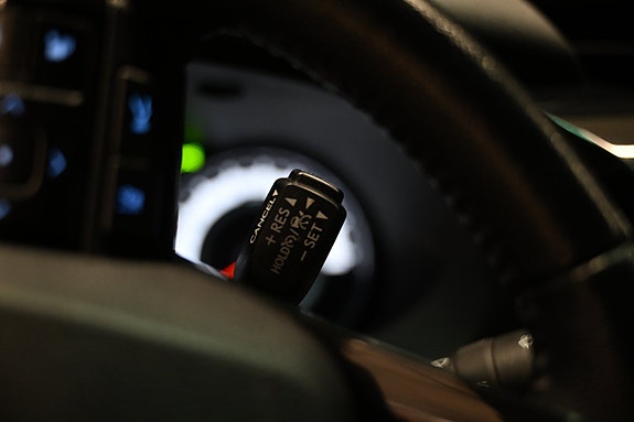 Toyota HiLux 26 of 29
