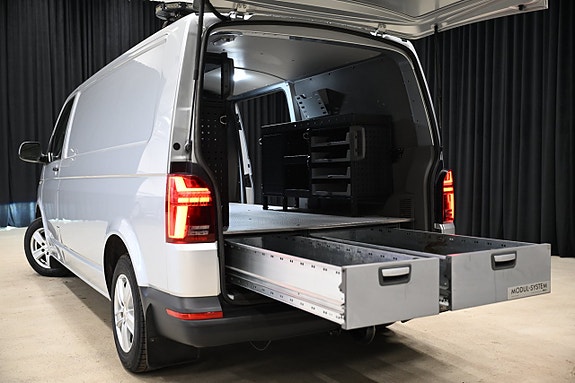 Volkswagen Transporter 6 of 30