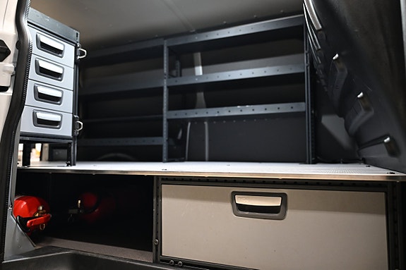 Volkswagen Transporter 12 of 30