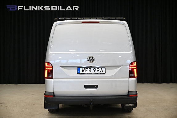 Volkswagen Transporter 16 of 30