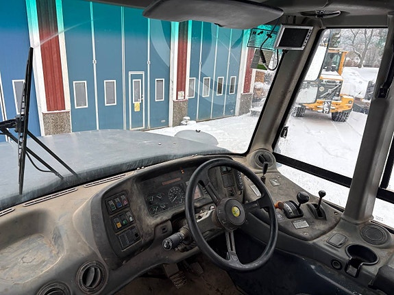 Bell B25D 9 500 h 6x6 Centralsmörjning Nyservad Flakvärme 7 of 12
