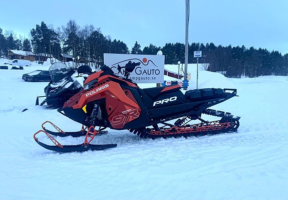 Polaris 9R RMK PRO 155 - fri frakt