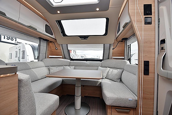 Knaus 650 UX Südwind, Queenbed, Dubbelbädd 27 of 27