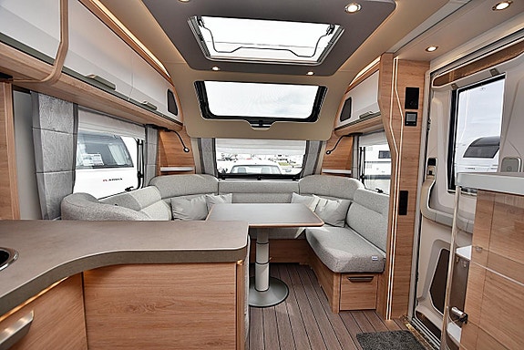 Knaus 650 UX Südwind, Queenbed, Dubbelbädd 26 of 27
