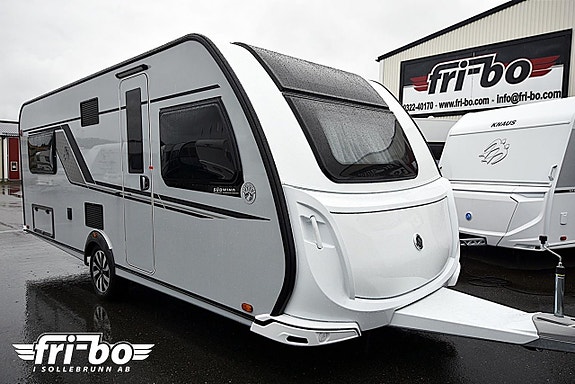 Knaus 590 UE Scandinavian Selection, Långbäddar