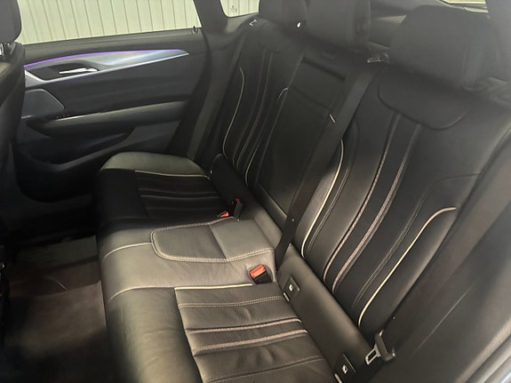 BMW 640i 11 of 23