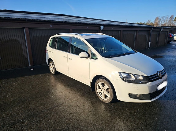 Volkswagen Sharan 2 of 5