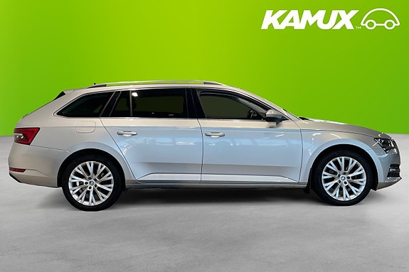 Skoda Superb 2 of 5