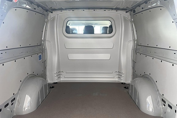 Mercedes-Benz Vito 119 17 of 22
