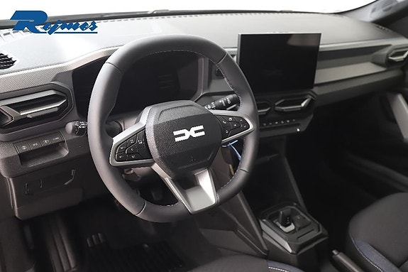 Dacia Duster 2 of 17