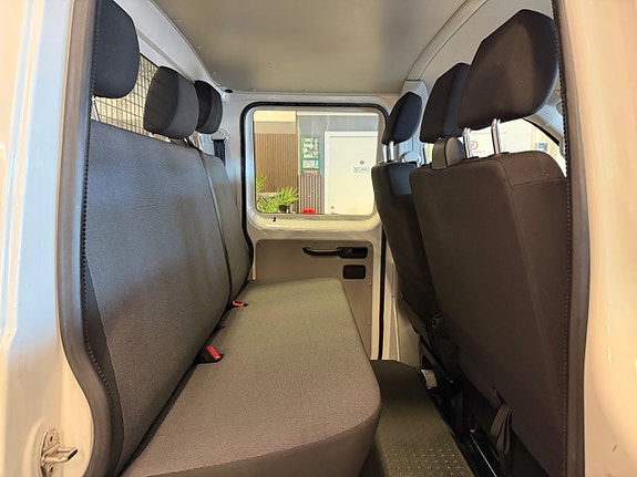 Volkswagen Transporter 21 of 23